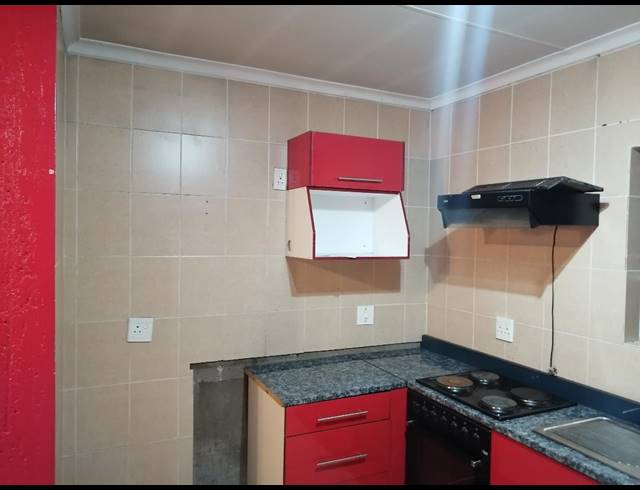 2 bed property to rent in ORMONDE